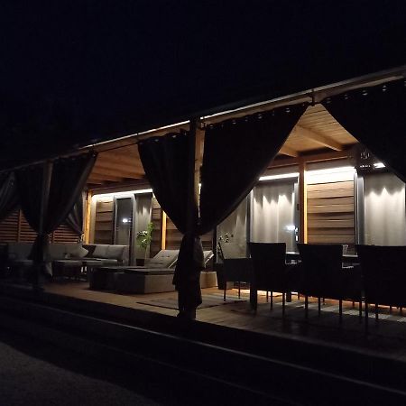 Mobile Home Agava 2 ビオグラード・ナ・モル エクステリア 写真
