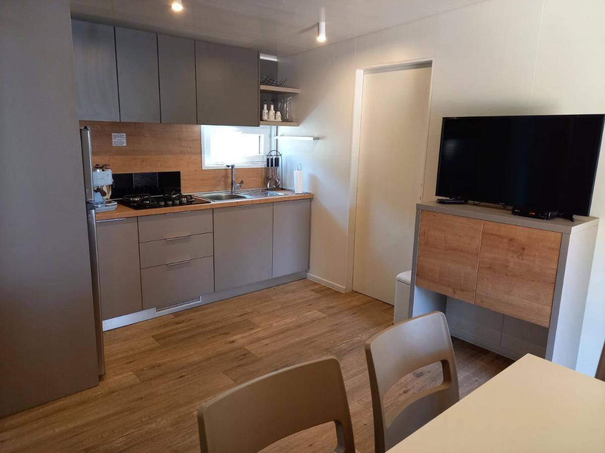 Mobile Home Agava 2 ビオグラード・ナ・モル エクステリア 写真